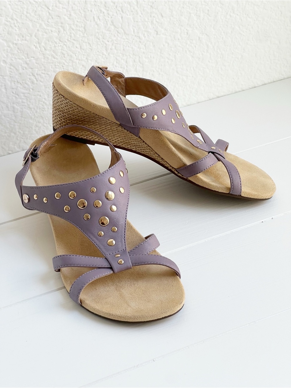 Vionic Catarina Leather Studded Wedge Sandals Comfort Slingback Womens 7